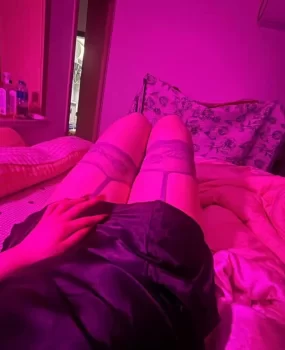 小花车,精神小妹