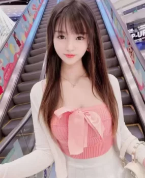 新出道兼职小姐姐感觉就像是在干处女很温柔任由蹂躏