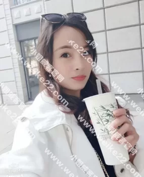 分享一个江东天伦广场附近的一个极品妹子