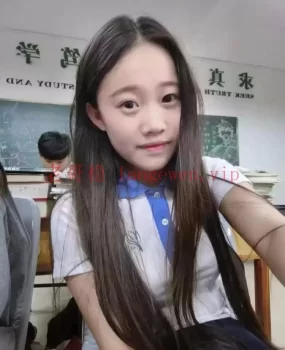 广州天河体育中心有16-23岁的学生妹